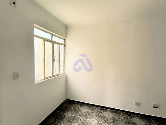 Apartamento 2 quartos e 1 banheiro, para alugar, no bairro Vila Sílvia em São Paulo