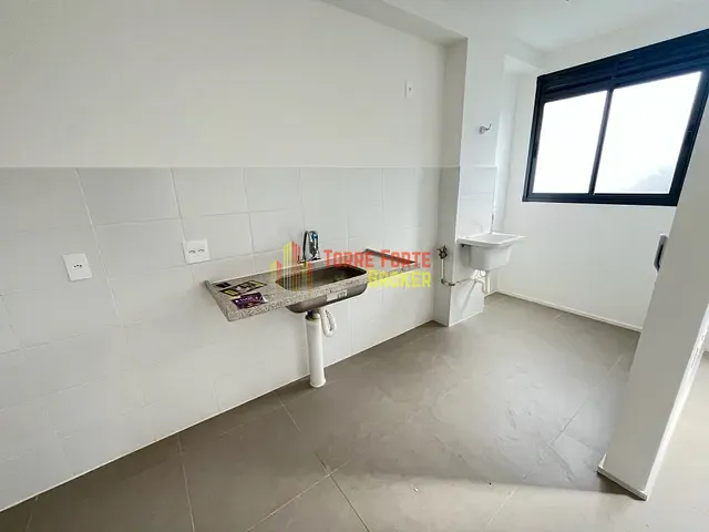 Apartamento com 45m² 2 quartos e 1 banheiro, para alugar, no bairro Estoril em Belo Horizonte