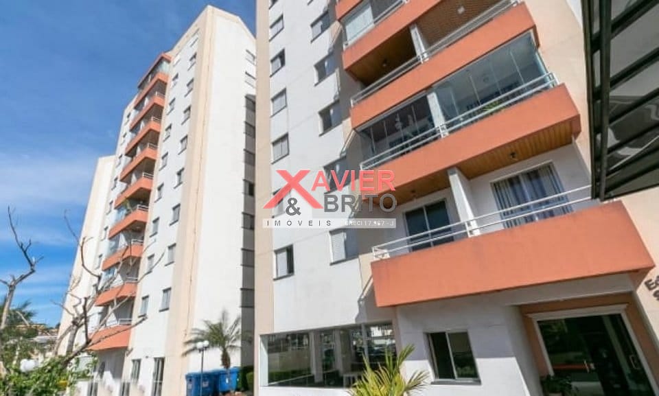 Apartamento à venda com 3 quartos, 67m² - Foto 1