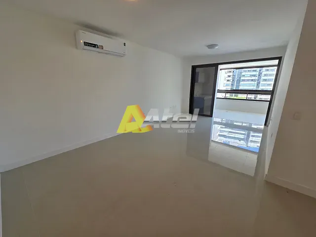 Apartamento com 121m² 4 quartos e 3 banheiros, para alugar, no bairro Barra da Tijuca em Rio de Janeiro