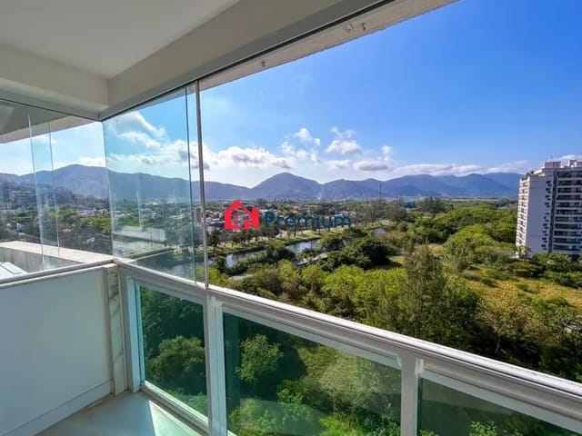 Apartamento 2 quartos e 2 banheiros, à venda, no bairro Recreio dos Bandeirantes em Rio de Janeiro