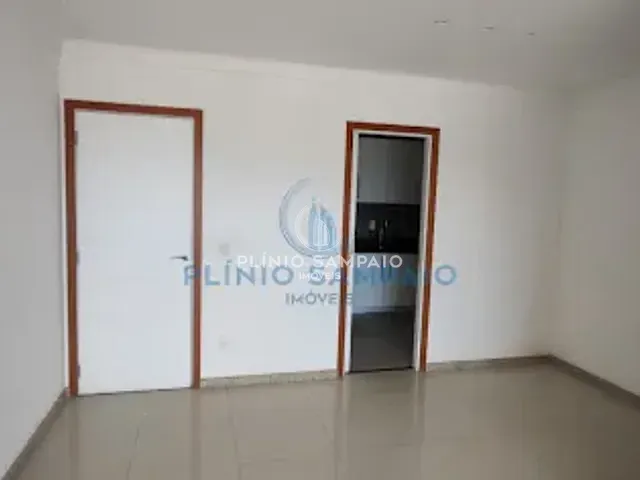 Apartamento com 95m² 3 quartos e 2 banheiros, à venda, no bairro Praia da Costa em Vila Velha