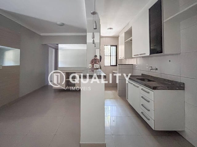 Apartamento 3 quartos e 2 banheiros, à venda, no bairro Álvaro Weyne em Fortaleza