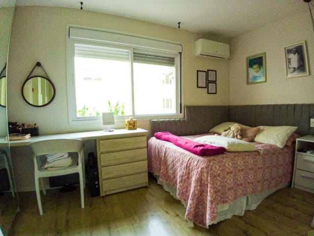 Apartamento com 79m² 2 quartos e 1 banheiro, à venda, no bairro Centro em Pelotas