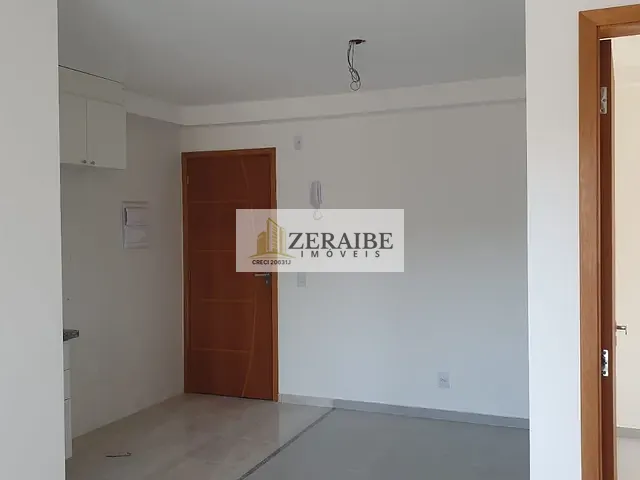 Apartamento 2 quartos e 1 banheiro, para alugar, no bairro Vila Iris em Guarulhos