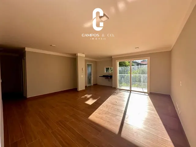 Apartamento 3 quartos e 3 banheiros, à venda, no bairro Vila Jaguaribe em Campos do Jordão