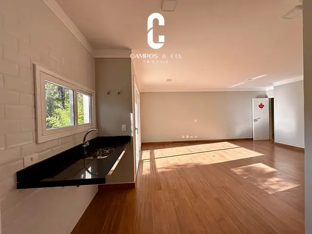 Apartamento 3 quartos e 3 banheiros, à venda, no bairro Vila Jaguaribe em Campos do Jordão