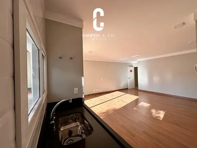 Apartamento 3 quartos e 3 banheiros, à venda, no bairro Vila Jaguaribe em Campos do Jordão
