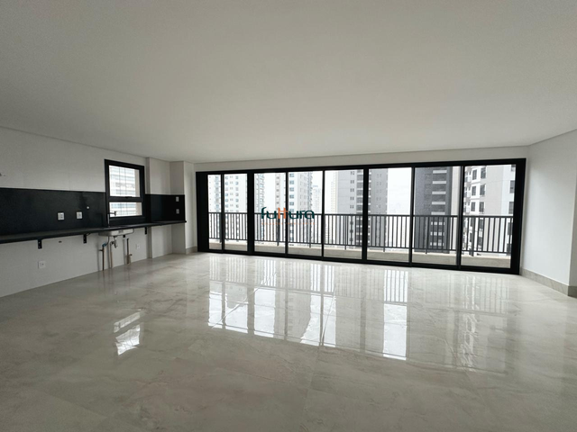 Apartamento com 135m² 3 quartos e 5 banheiros, à venda, no bairro Setor Oeste em Goiânia