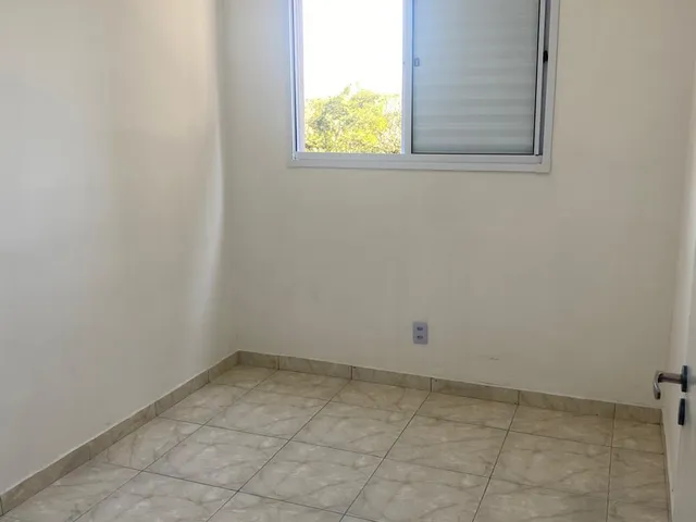 Apartamento 2 quartos e 1 banheiro, à venda, no bairro Chácara Jaguari (Fazendinha) em Santana de Parnaíba