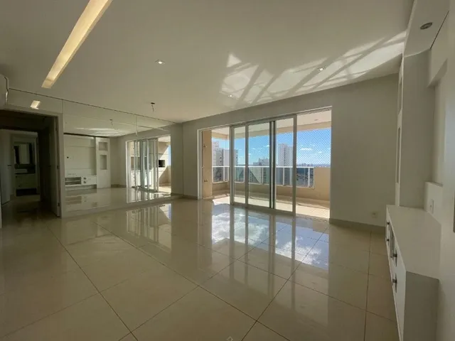 Apartamento com 197m² 3 quartos e 3 banheiros, para alugar, no bairro Gleba Palhano em Londrina