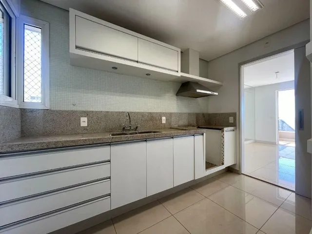 Apartamento com 197m² 3 quartos e 3 banheiros, para alugar, no bairro Gleba Palhano em Londrina