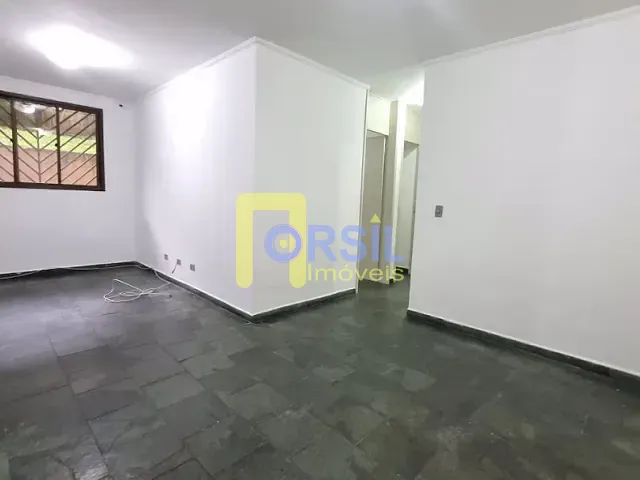 Apartamento com 70m² 3 quartos e 1 banheiro, para alugar, no bairro Parque Santana em Mogi das Cruzes