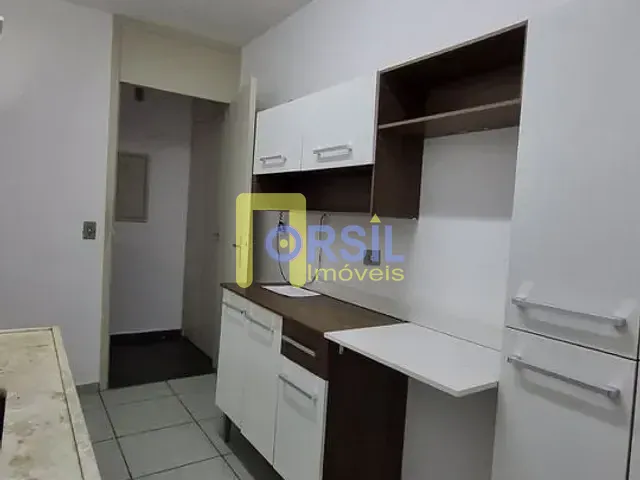 Apartamento com 70m² 3 quartos e 1 banheiro, para alugar, no bairro Parque Santana em Mogi das Cruzes