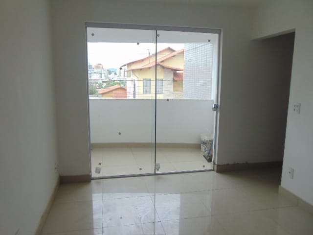 Apartamento com 205m² 3 quartos e 2 banheiros, à venda, no bairro Serrano em Belo Horizonte