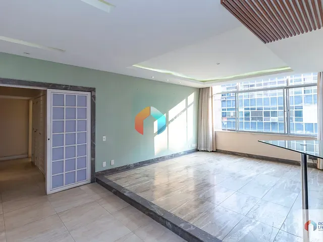 Apartamento com 206m² 3 quartos e 3 banheiros, à venda, no bairro Copacabana em Rio de Janeiro