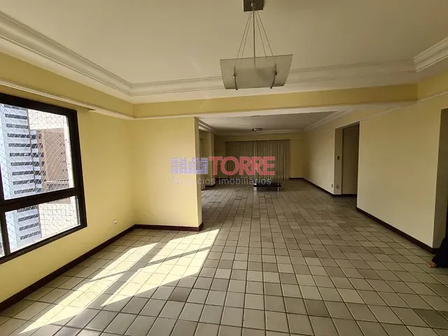 Apartamento com 394m² 4 quartos e 6 banheiros, à venda, no bairro Centro em Itabuna