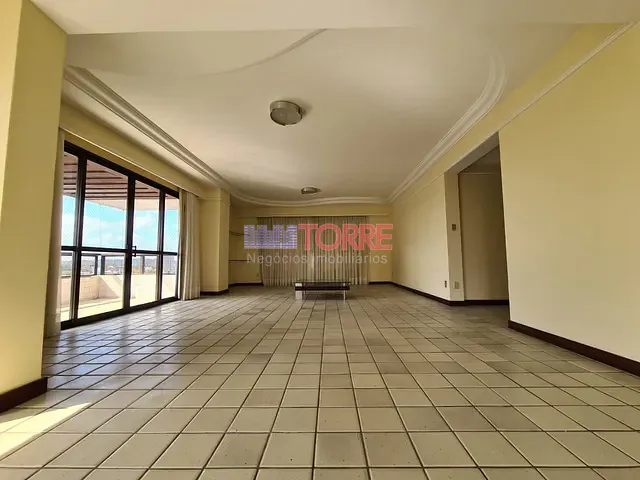 Apartamento com 394m² 4 quartos e 6 banheiros, à venda, no bairro Centro em Itabuna