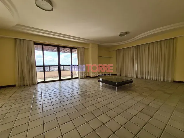 Apartamento com 394m² 4 quartos e 6 banheiros, à venda, no bairro Centro em Itabuna