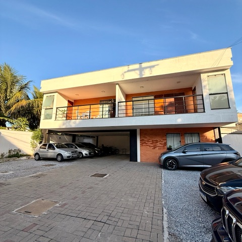 Apartamento com 595m² 2 quartos e 2 banheiros, à venda, no bairro Palmeiras em Cabo Frio