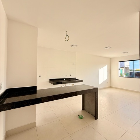 Apartamento com 595m² 2 quartos e 2 banheiros, à venda, no bairro Palmeiras em Cabo Frio