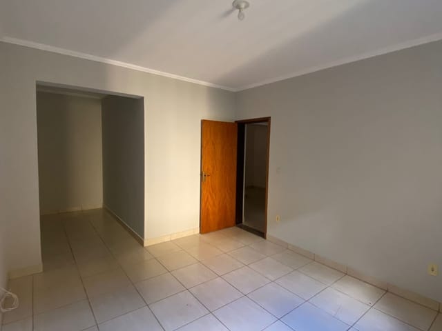 Apartamento 3 quartos e 2 banheiros, para alugar, no bairro Parque Dos Passaros em Extrema