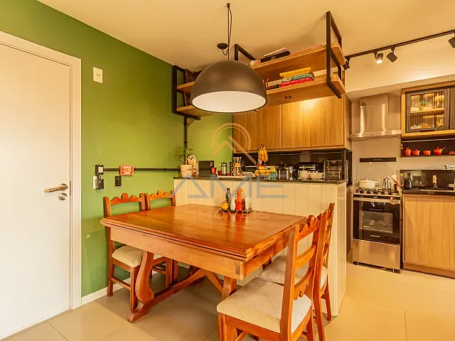 Apartamento 2 quartos e 2 banheiros, à venda, no bairro Centro em Pelotas