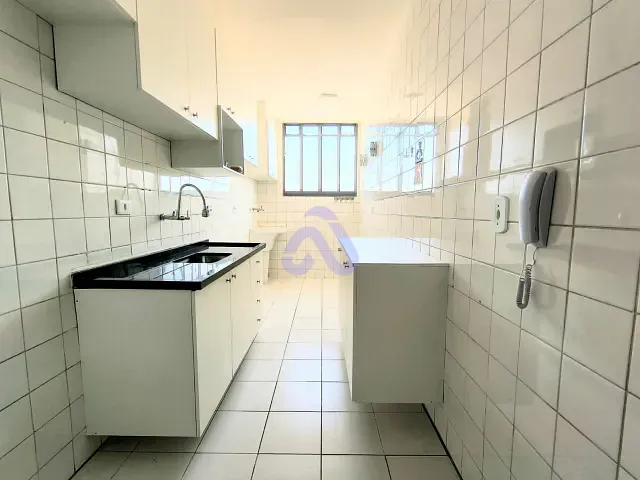 Apartamento 2 quartos e 1 banheiro, para alugar, no bairro Vila Carmosina em São Paulo