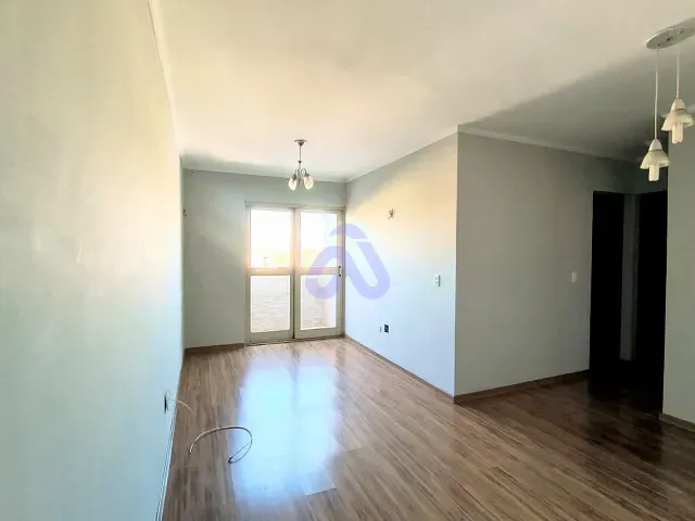 Apartamento 2 quartos e 1 banheiro, para alugar, no bairro Vila Carmosina em São Paulo