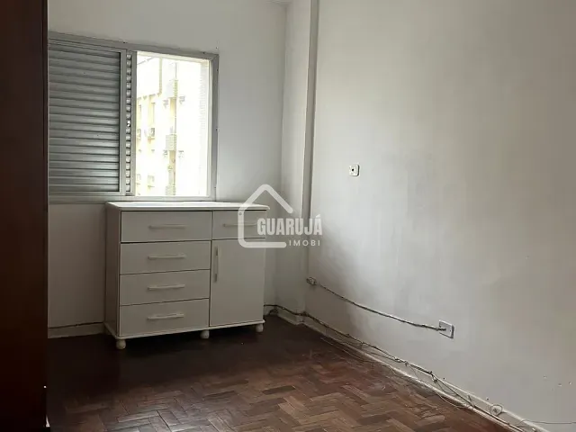 Apartamento 1 quarto e 1 banheiro, à venda, no bairro Enseada em Guarujá