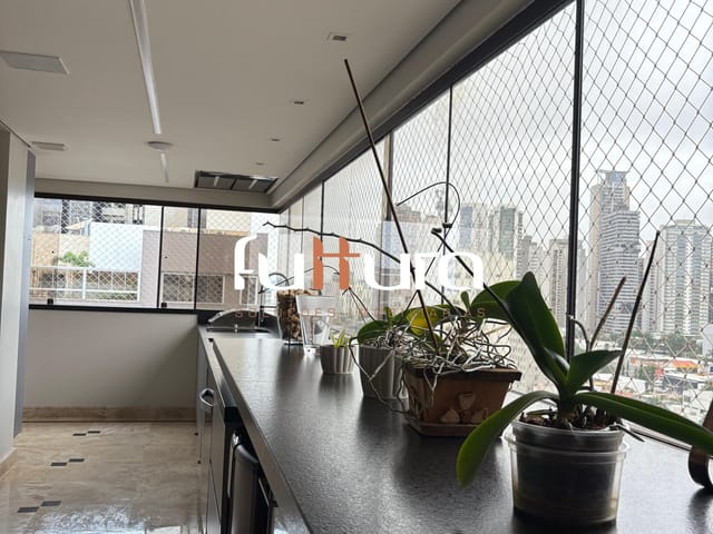 Apartamento 4 quartos e 5 banheiros, à venda, no bairro Setor Marista em Goiânia