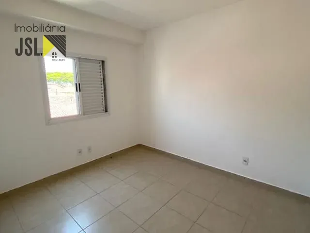 Apartamento 2 quartos e 2 banheiros, para alugar, no bairro Vera Cruz em Caçapava