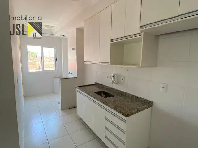 Apartamento 2 quartos e 2 banheiros, para alugar, no bairro Vera Cruz em Caçapava