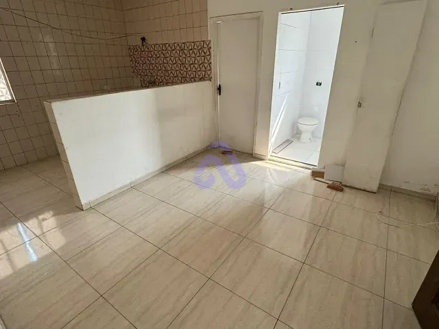 Apartamento 2 quartos e 1 banheiro, para alugar, no bairro São Miguel em São Paulo