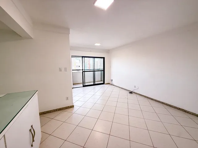 Apartamento 3 quartos e 2 banheiros, à venda, no bairro Salgado Filho em Aracaju