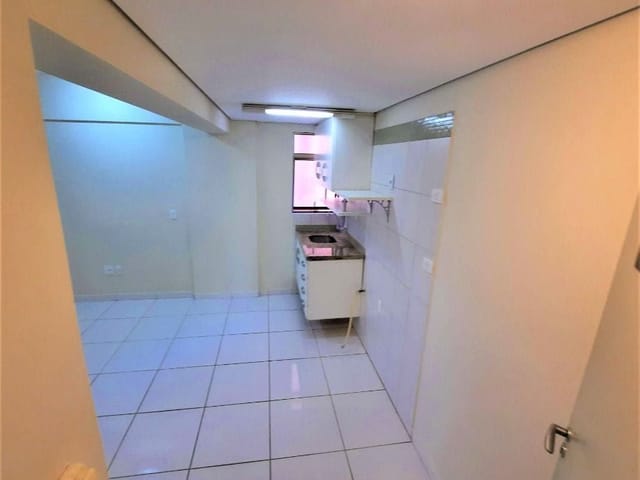 Apartamento 1 quarto e 1 banheiro, à venda, no bairro Centro em Londrina