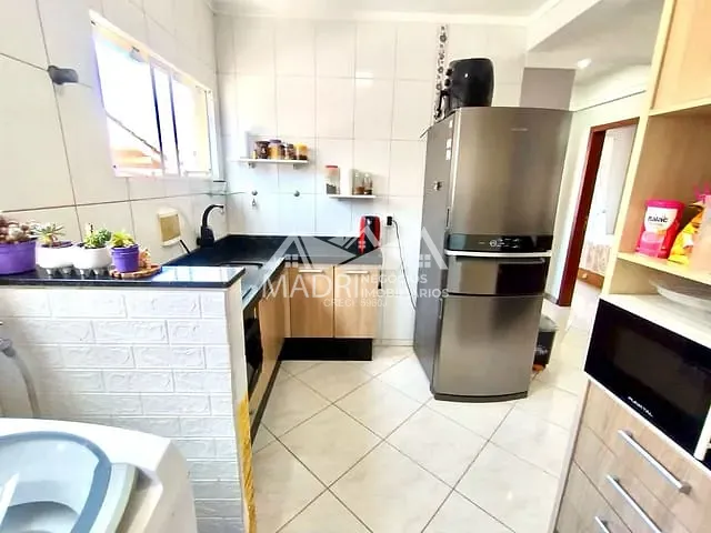 Apartamento 2 quartos e 1 banheiro, à venda, no bairro Pagani em Palhoça