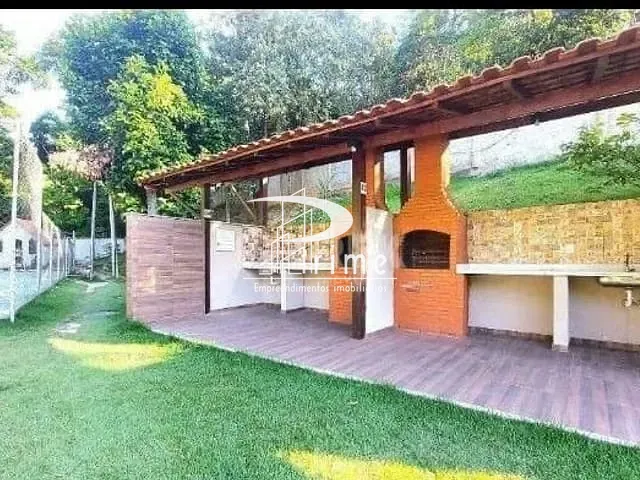 Apartamento com 55m² 2 quartos e 1 banheiro, à venda, no bairro Rio do Ouro em Niterói