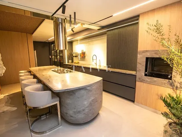 Apartamento com 295m² 3 quartos e 2 banheiros, à venda, no bairro Gleba Fazenda Palhano em Londrina