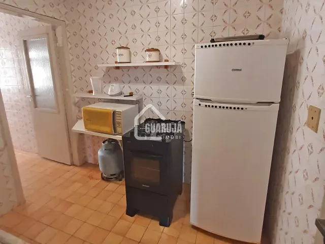 Apartamento 2 quartos e 2 banheiros, para alugar, no bairro Enseada em Guarujá