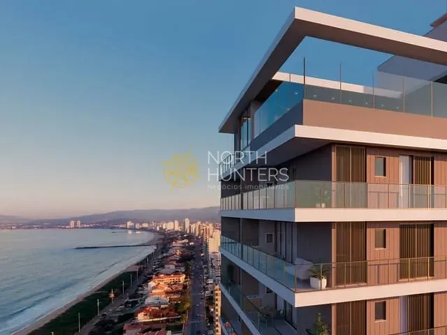 Apartamento com 179m² 3 quartos e 4 banheiros, à venda, no bairro Centro em Balneário Piçarras