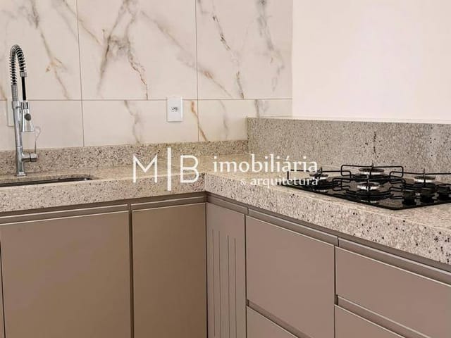 Apartamento 3 quartos e 2 banheiros, à venda ou para alugar, no bairro Residencial Sant'ana I em Lavras