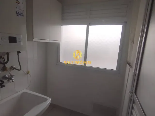 Apartamento 3 quartos e 2 banheiros, para alugar, no bairro Santa Maria em Santo André
