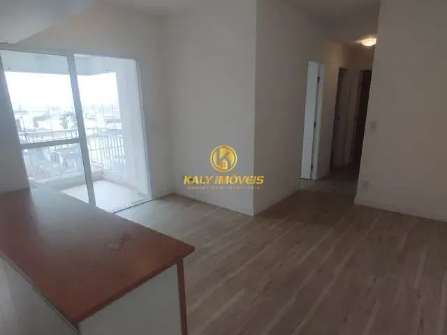 Apartamento 3 quartos e 2 banheiros, para alugar, no bairro Santa Maria em Santo André
