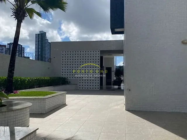 Apartamento com 130m² 4 quartos e 4 banheiros, à venda, no bairro Itaigara em Salvador