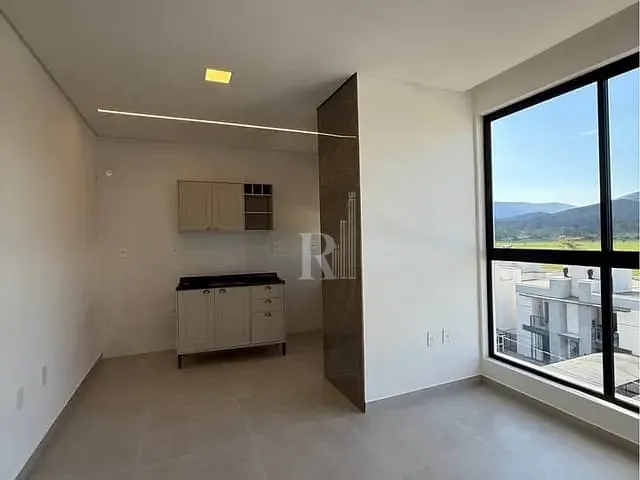 Apartamento 2 quartos e 2 banheiros, à venda, no bairro Areias em Tijucas