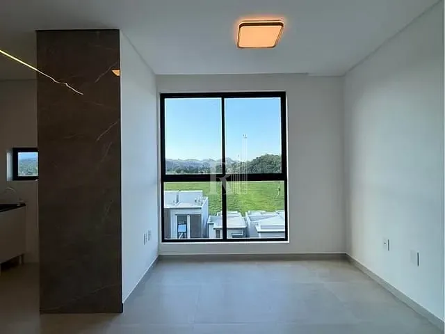 Apartamento 2 quartos e 2 banheiros, à venda, no bairro Areias em Tijucas