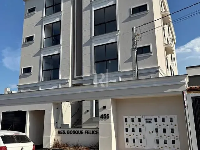 Apartamento 2 quartos e 2 banheiros, à venda, no bairro Areias em Tijucas