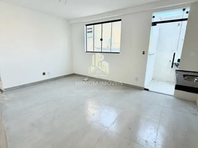 Apartamento 2 quartos e 2 banheiros, à venda, no bairro Parque Xangri-Lá em Contagem