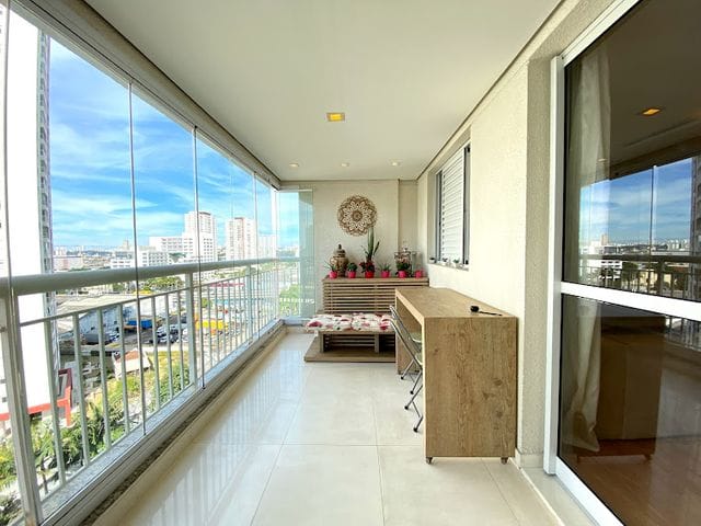Foto do Apartamento - Apartamento á 450m da Estação Imperatriz Leopoldina da CPTM com 2 suítes, 2 vagas de garagem, varanda Gourmet com churrasqueira | Vista Livre